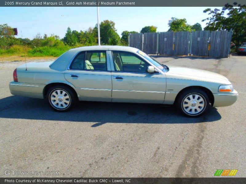 Gold Ash Metallic / Medium Parchment 2005 Mercury Grand Marquis LS