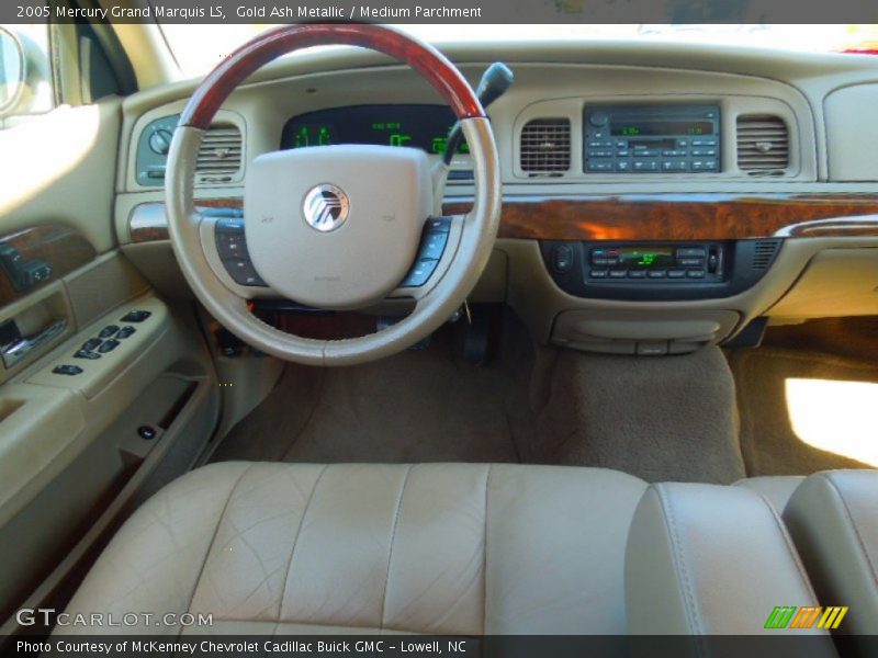 Dashboard of 2005 Grand Marquis LS