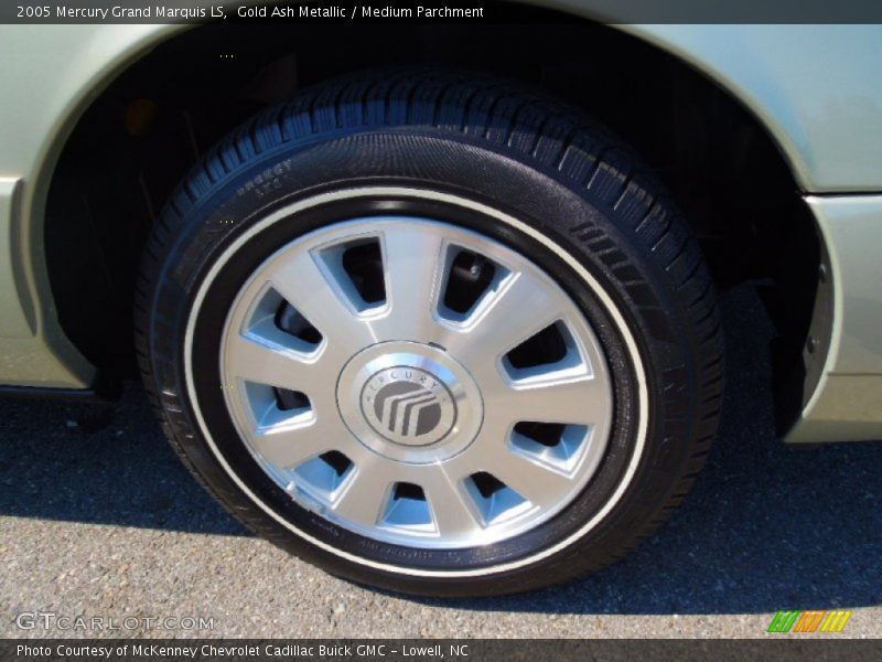  2005 Grand Marquis LS Wheel