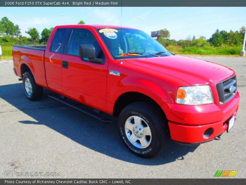 Bright Red / Medium Flint 2006 Ford F150 STX SuperCab 4x4