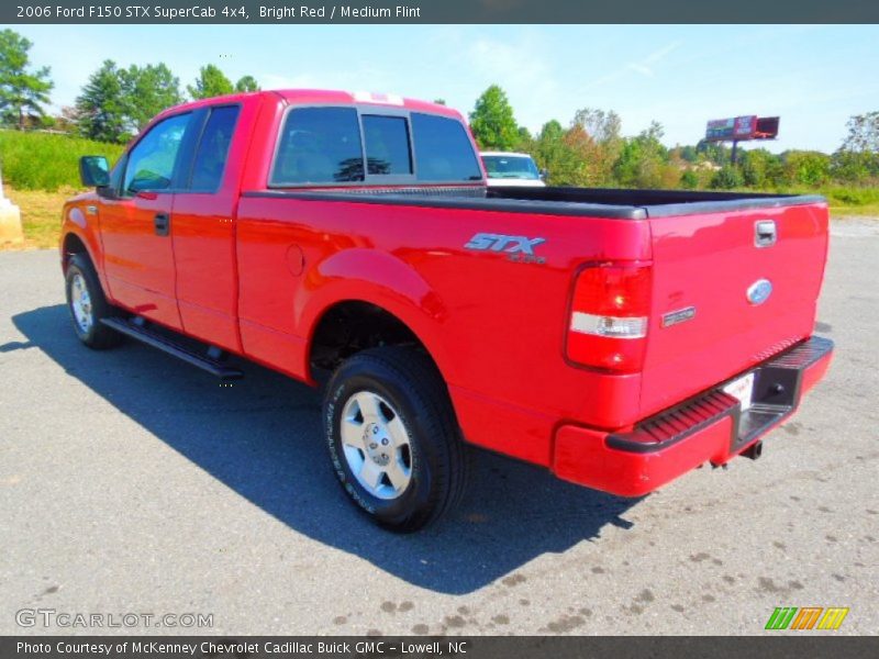 Bright Red / Medium Flint 2006 Ford F150 STX SuperCab 4x4