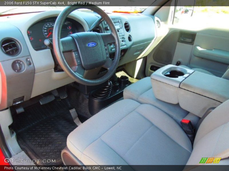 Bright Red / Medium Flint 2006 Ford F150 STX SuperCab 4x4