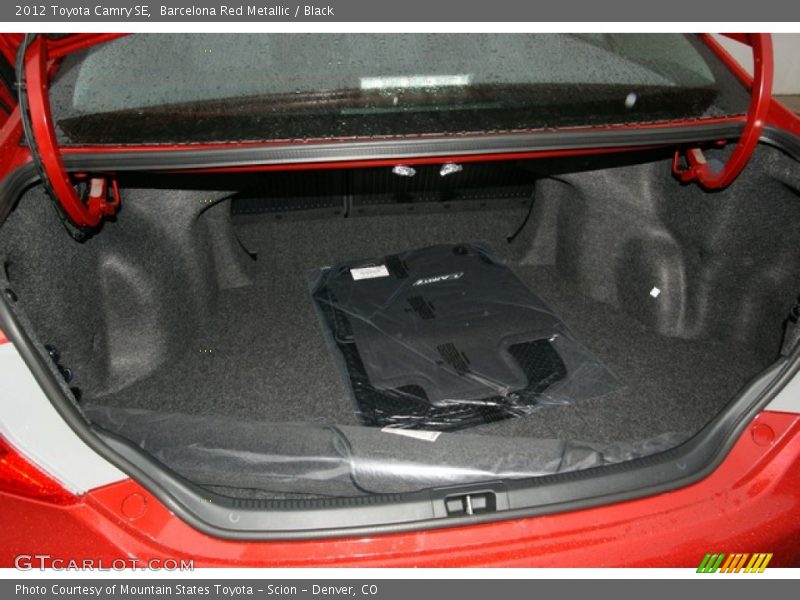 Barcelona Red Metallic / Black 2012 Toyota Camry SE