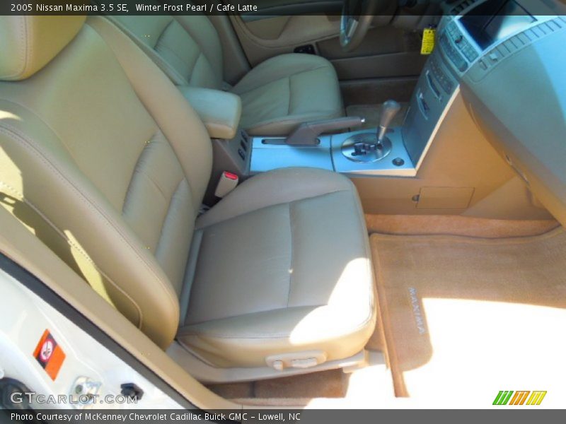 Winter Frost Pearl / Cafe Latte 2005 Nissan Maxima 3.5 SE