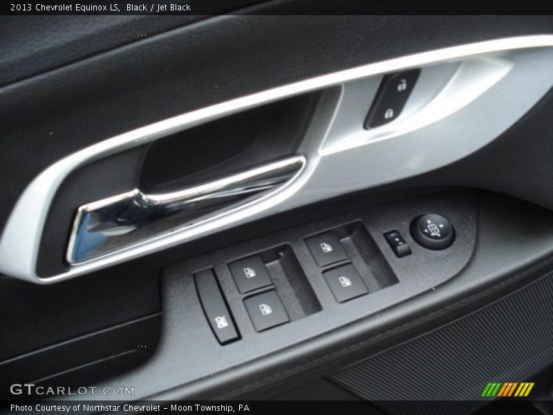 Black / Jet Black 2013 Chevrolet Equinox LS