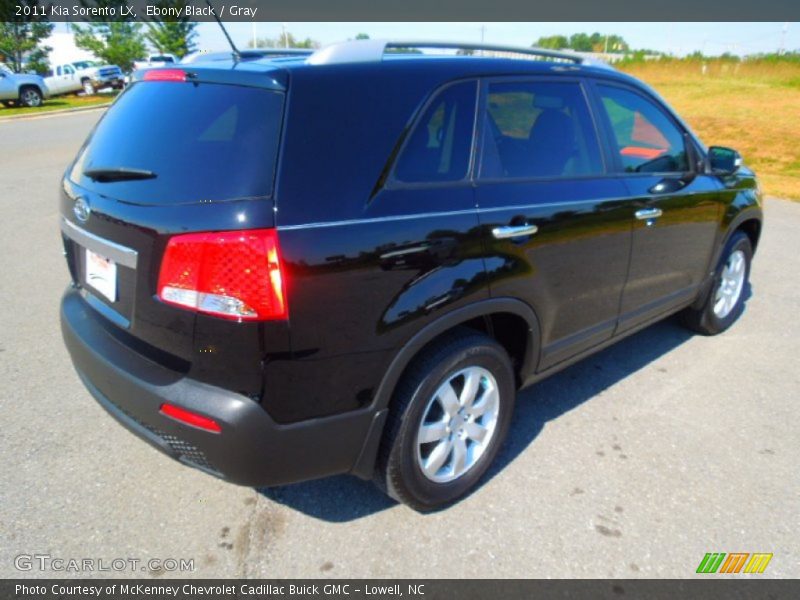 Ebony Black / Gray 2011 Kia Sorento LX