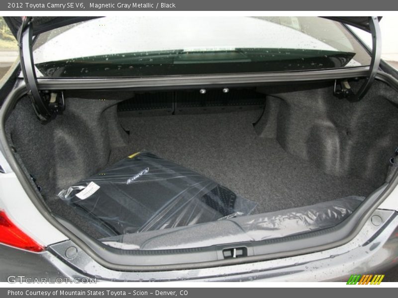 Magnetic Gray Metallic / Black 2012 Toyota Camry SE V6