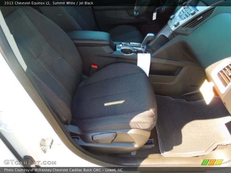 Summit White / Jet Black 2013 Chevrolet Equinox LS