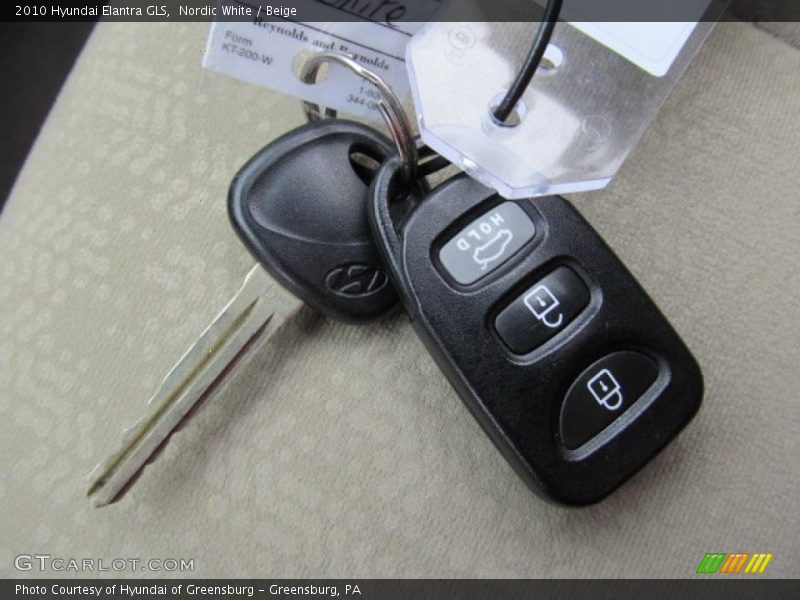 Nordic White / Beige 2010 Hyundai Elantra GLS