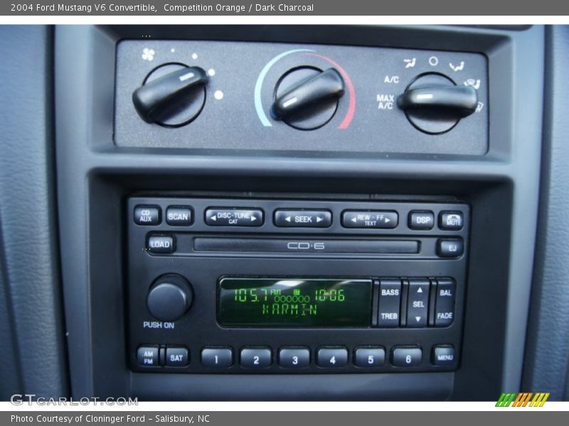 Controls of 2004 Mustang V6 Convertible