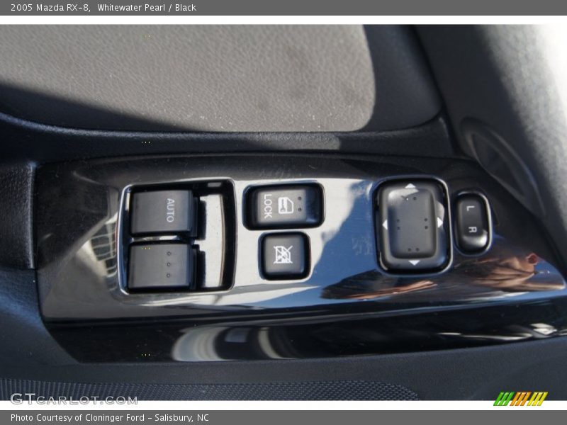 Whitewater Pearl / Black 2005 Mazda RX-8