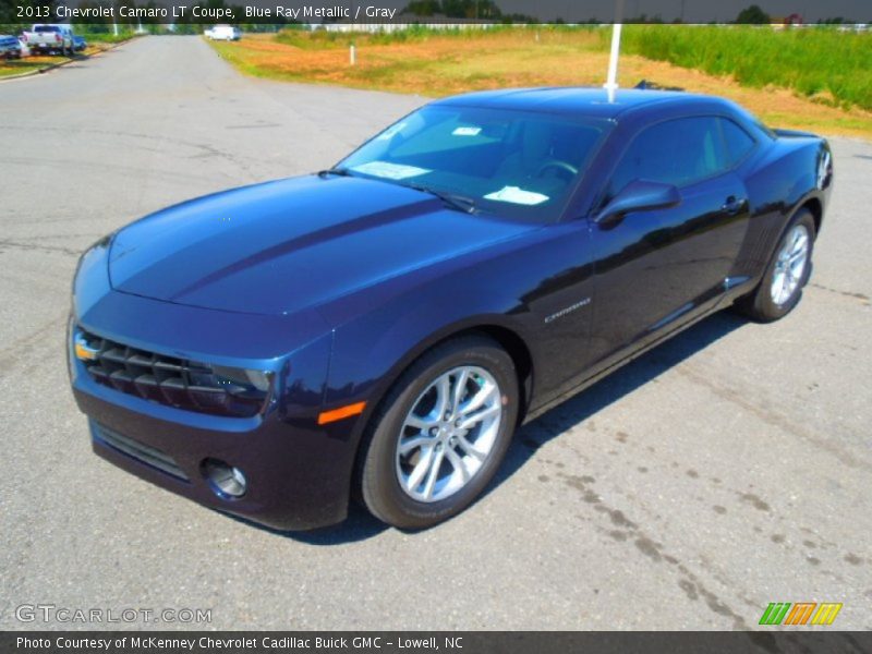 Front 3/4 View of 2013 Camaro LT Coupe