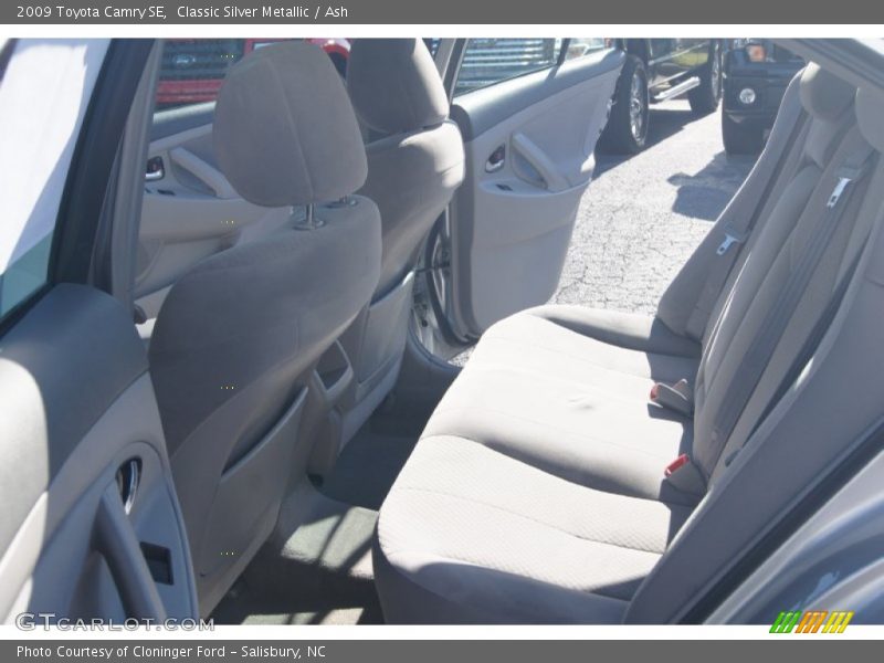 Classic Silver Metallic / Ash 2009 Toyota Camry SE