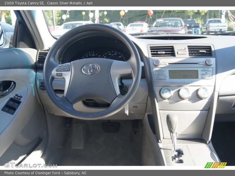 Classic Silver Metallic / Ash 2009 Toyota Camry SE