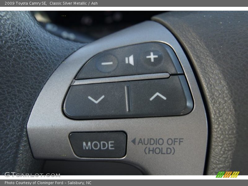 Classic Silver Metallic / Ash 2009 Toyota Camry SE