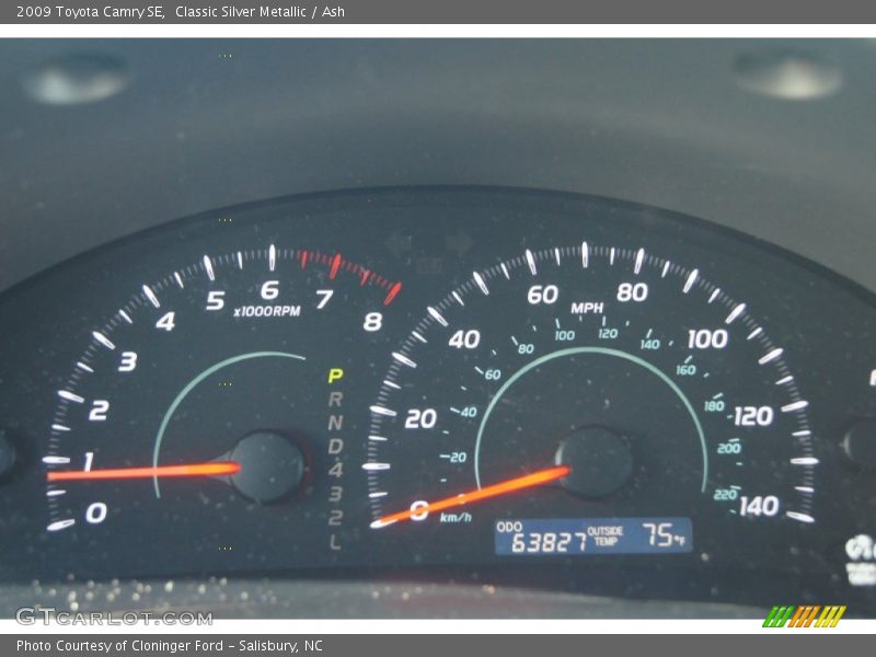 Classic Silver Metallic / Ash 2009 Toyota Camry SE