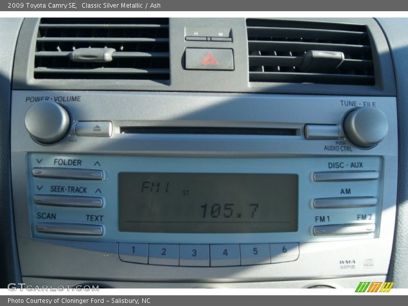 Classic Silver Metallic / Ash 2009 Toyota Camry SE