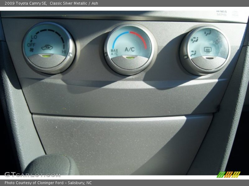 Classic Silver Metallic / Ash 2009 Toyota Camry SE