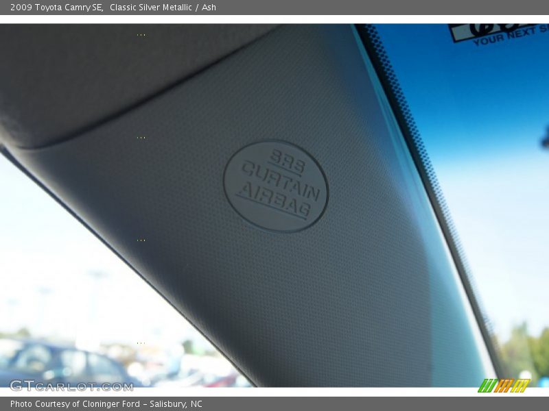 Classic Silver Metallic / Ash 2009 Toyota Camry SE