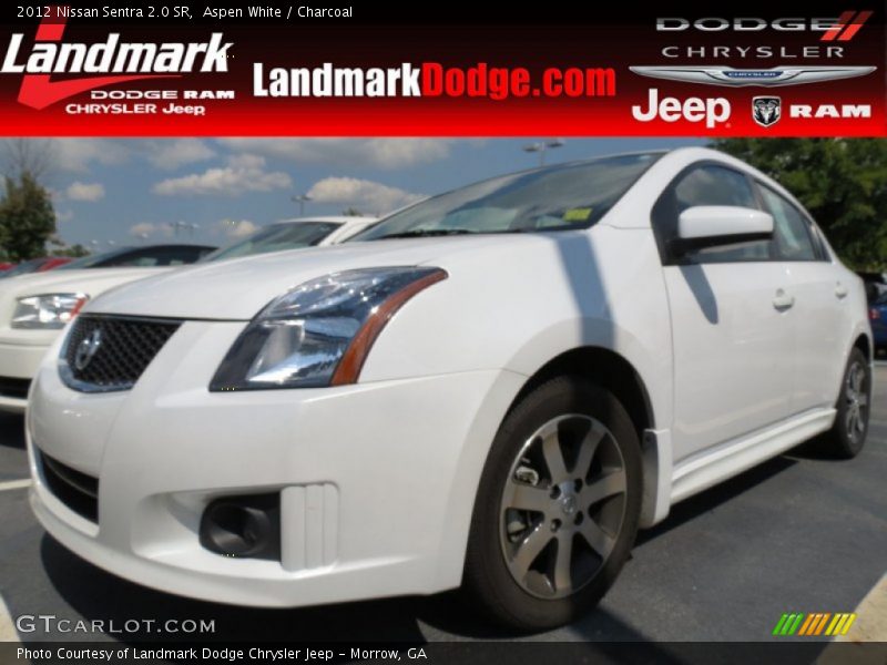 Aspen White / Charcoal 2012 Nissan Sentra 2.0 SR