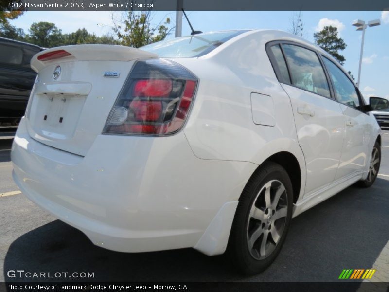 Aspen White / Charcoal 2012 Nissan Sentra 2.0 SR