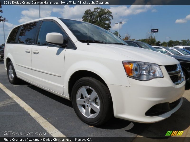 Stone White / Black/Light Graystone 2011 Dodge Grand Caravan Mainstreet