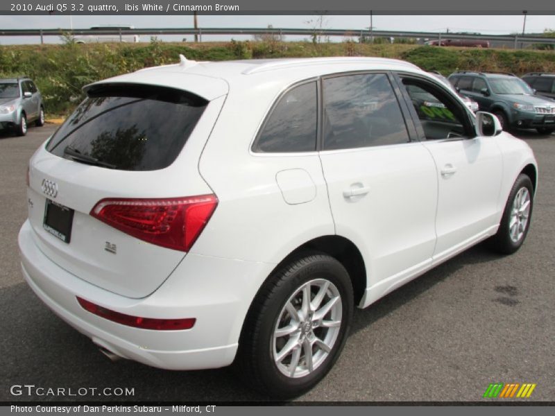 Ibis White / Cinnamon Brown 2010 Audi Q5 3.2 quattro