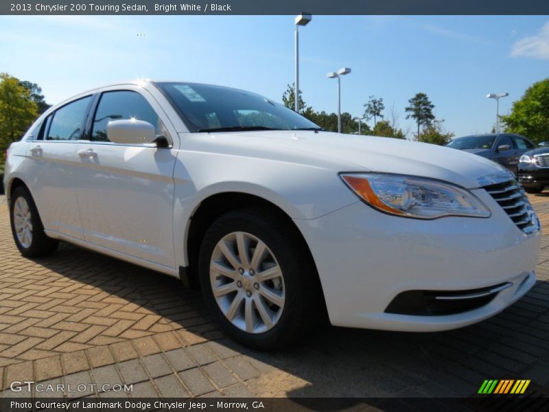 Bright White / Black 2013 Chrysler 200 Touring Sedan