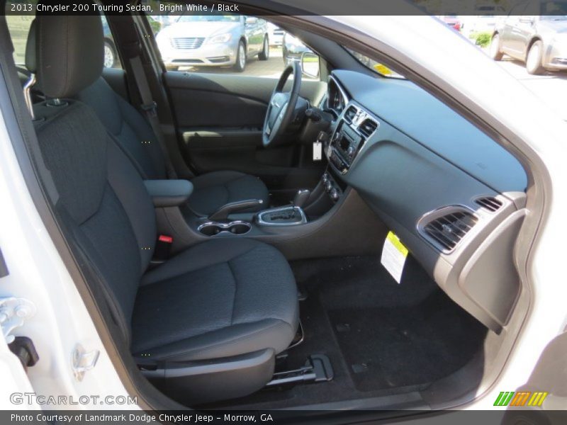 Bright White / Black 2013 Chrysler 200 Touring Sedan