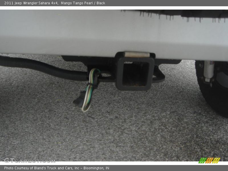 Mango Tango Pearl / Black 2011 Jeep Wrangler Sahara 4x4