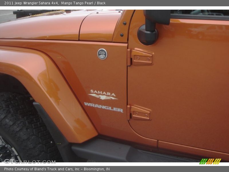 Mango Tango Pearl / Black 2011 Jeep Wrangler Sahara 4x4