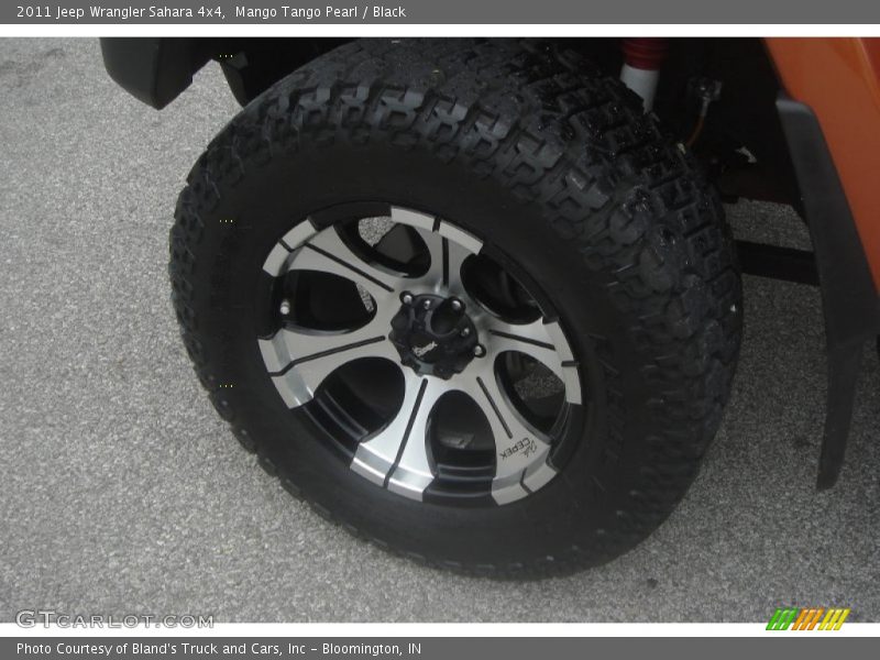 Mango Tango Pearl / Black 2011 Jeep Wrangler Sahara 4x4