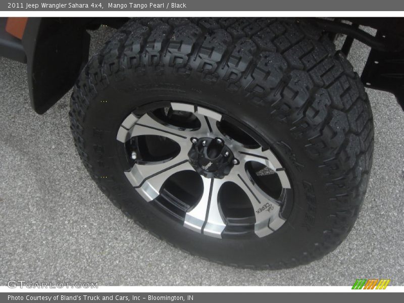 Mango Tango Pearl / Black 2011 Jeep Wrangler Sahara 4x4