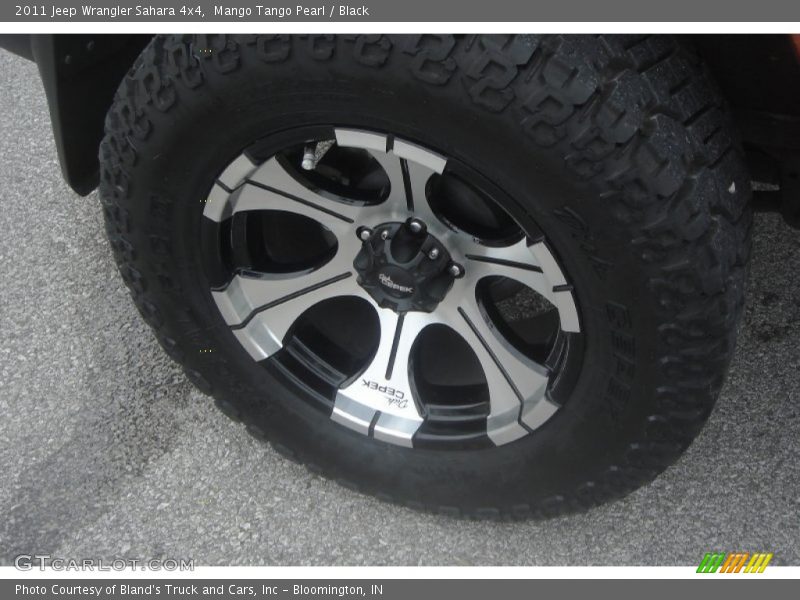 Mango Tango Pearl / Black 2011 Jeep Wrangler Sahara 4x4