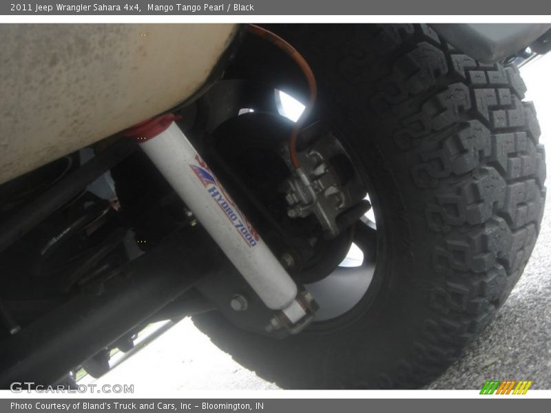 Mango Tango Pearl / Black 2011 Jeep Wrangler Sahara 4x4