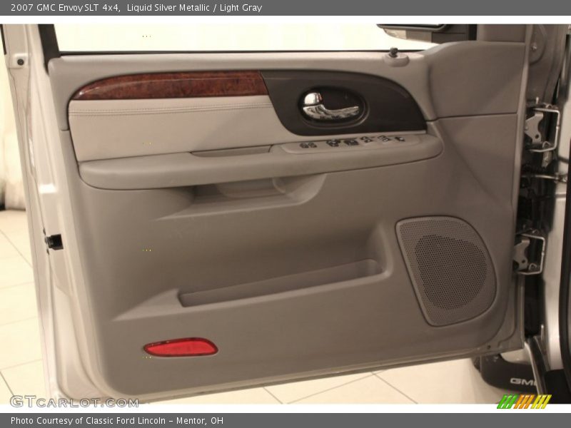 Liquid Silver Metallic / Light Gray 2007 GMC Envoy SLT 4x4