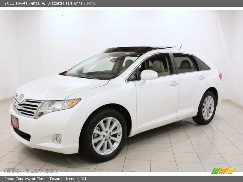 Blizzard Pearl White / Ivory 2011 Toyota Venza I4