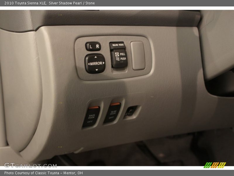 Silver Shadow Pearl / Stone 2010 Toyota Sienna XLE