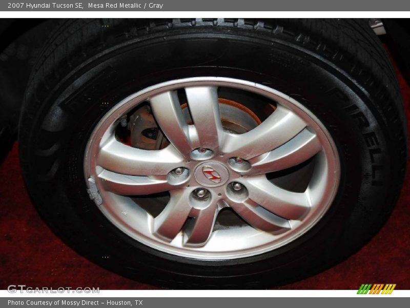 Mesa Red Metallic / Gray 2007 Hyundai Tucson SE