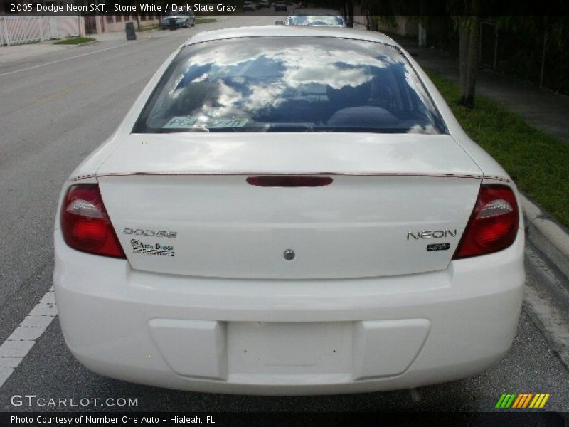 Stone White / Dark Slate Gray 2005 Dodge Neon SXT
