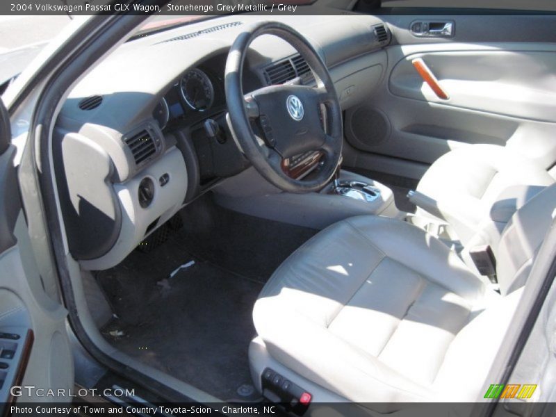 Stonehenge Grey Metallic / Grey 2004 Volkswagen Passat GLX Wagon