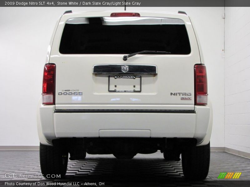 Stone White / Dark Slate Gray/Light Slate Gray 2009 Dodge Nitro SLT 4x4