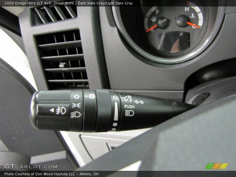 Stone White / Dark Slate Gray/Light Slate Gray 2009 Dodge Nitro SLT 4x4
