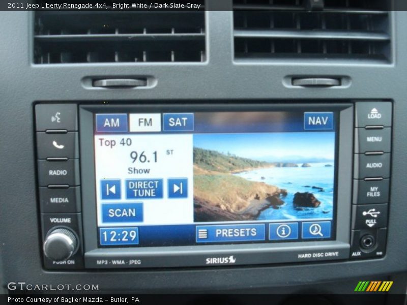 Bright White / Dark Slate Gray 2011 Jeep Liberty Renegade 4x4