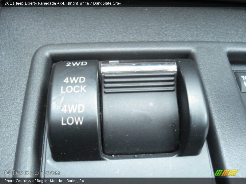 Bright White / Dark Slate Gray 2011 Jeep Liberty Renegade 4x4