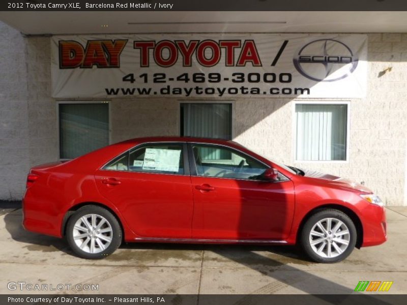 Barcelona Red Metallic / Ivory 2012 Toyota Camry XLE