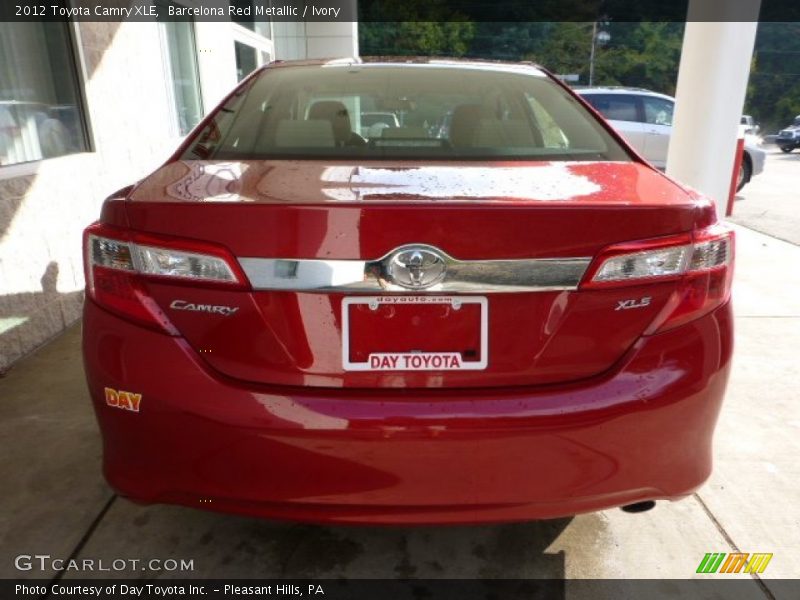 Barcelona Red Metallic / Ivory 2012 Toyota Camry XLE