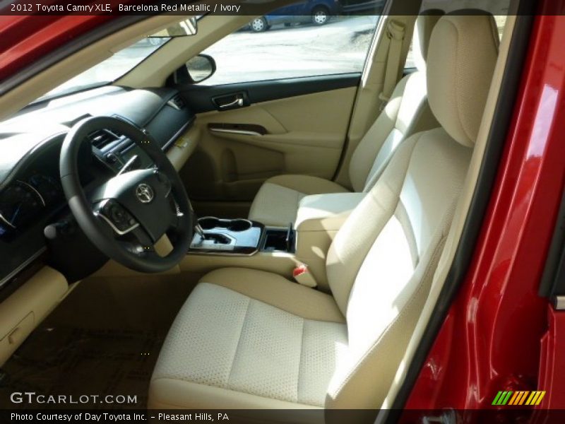 Barcelona Red Metallic / Ivory 2012 Toyota Camry XLE