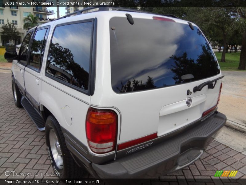 Oxford White / Medium Graphite 2001 Mercury Mountaineer