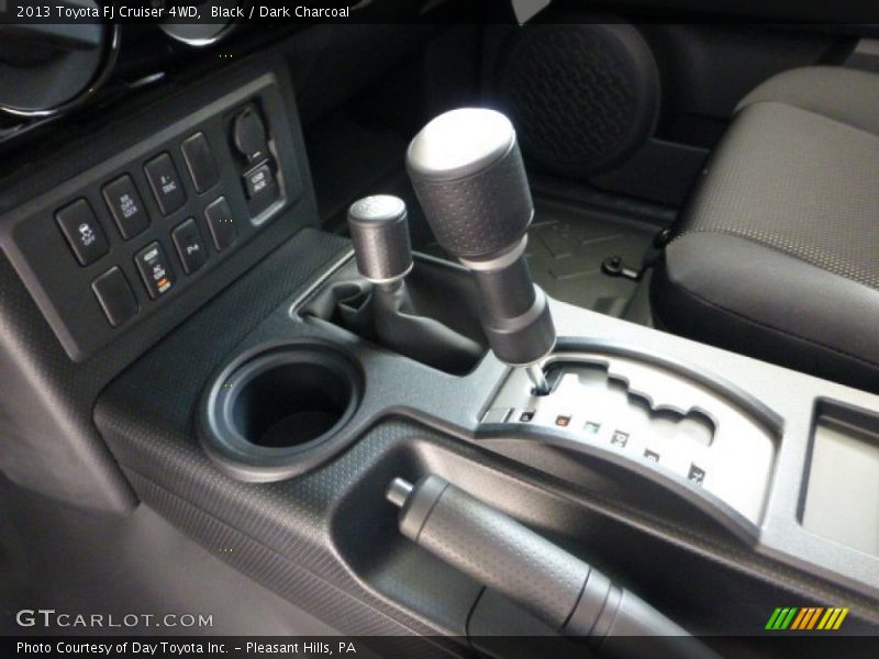 Black / Dark Charcoal 2013 Toyota FJ Cruiser 4WD